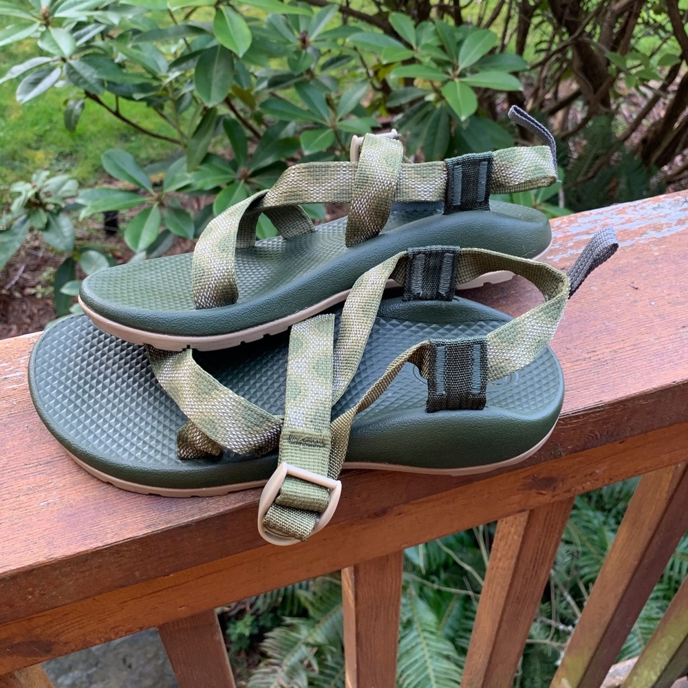 Kids Chaco size 5